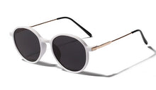 Load image into Gallery viewer, Women round sunglasses