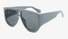 Load image into Gallery viewer, Men thick frame sunglasses
