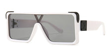 Load image into Gallery viewer, Unisex square sunglasses
