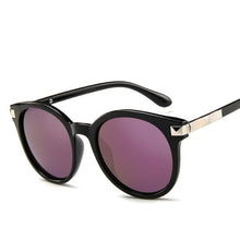 Load image into Gallery viewer, Women sunglasses
