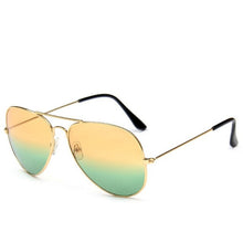 Load image into Gallery viewer, Women sunglasses
